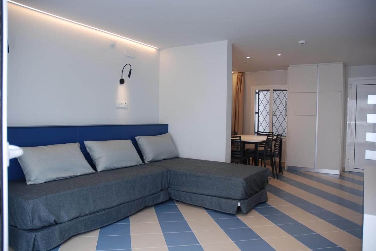 Apartamentos Sunway Arizona Sitges Bagian luar foto