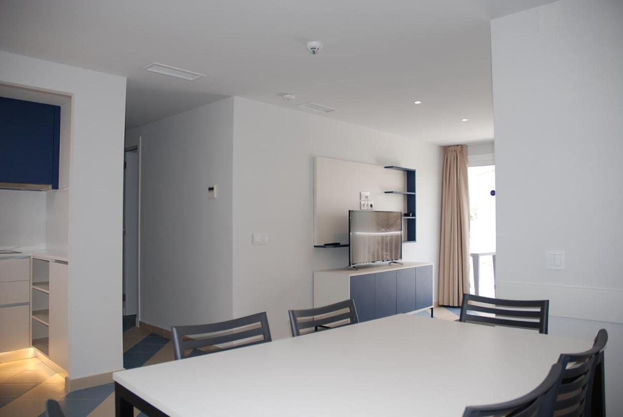 Apartamentos Sunway Arizona Sitges Bagian luar foto