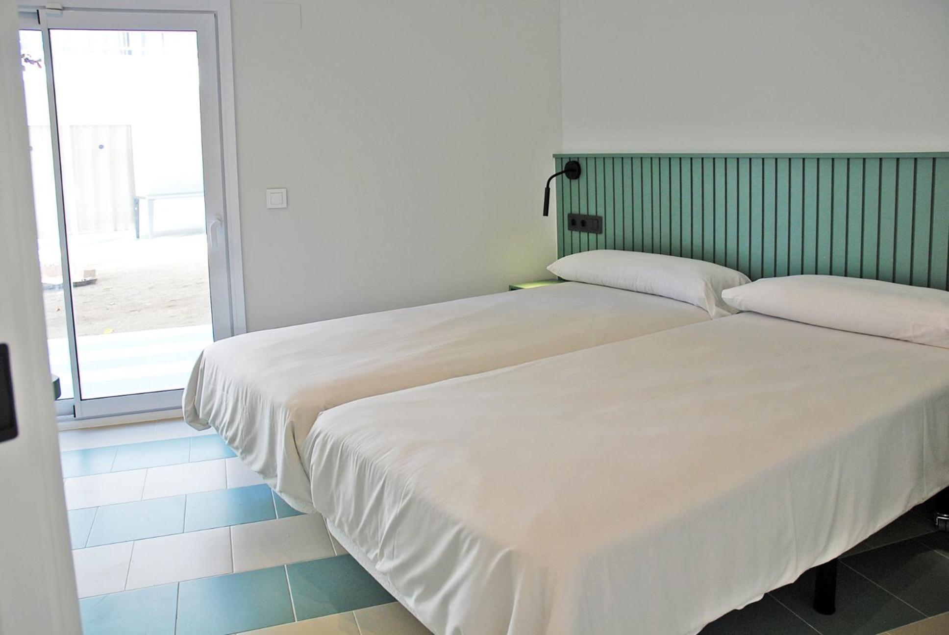 Apartamentos Sunway Arizona Sitges Bagian luar foto