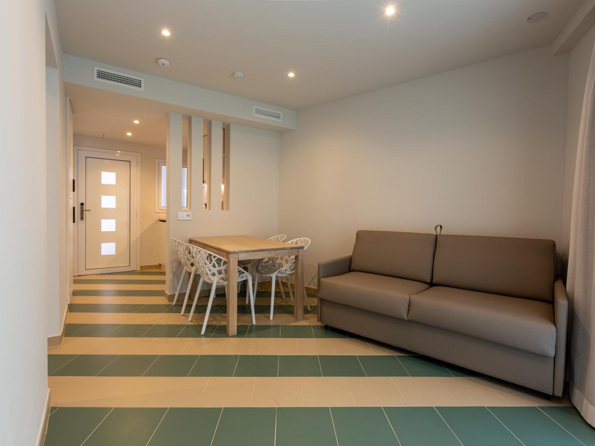 Apartamentos Sunway Arizona Sitges Bagian luar foto