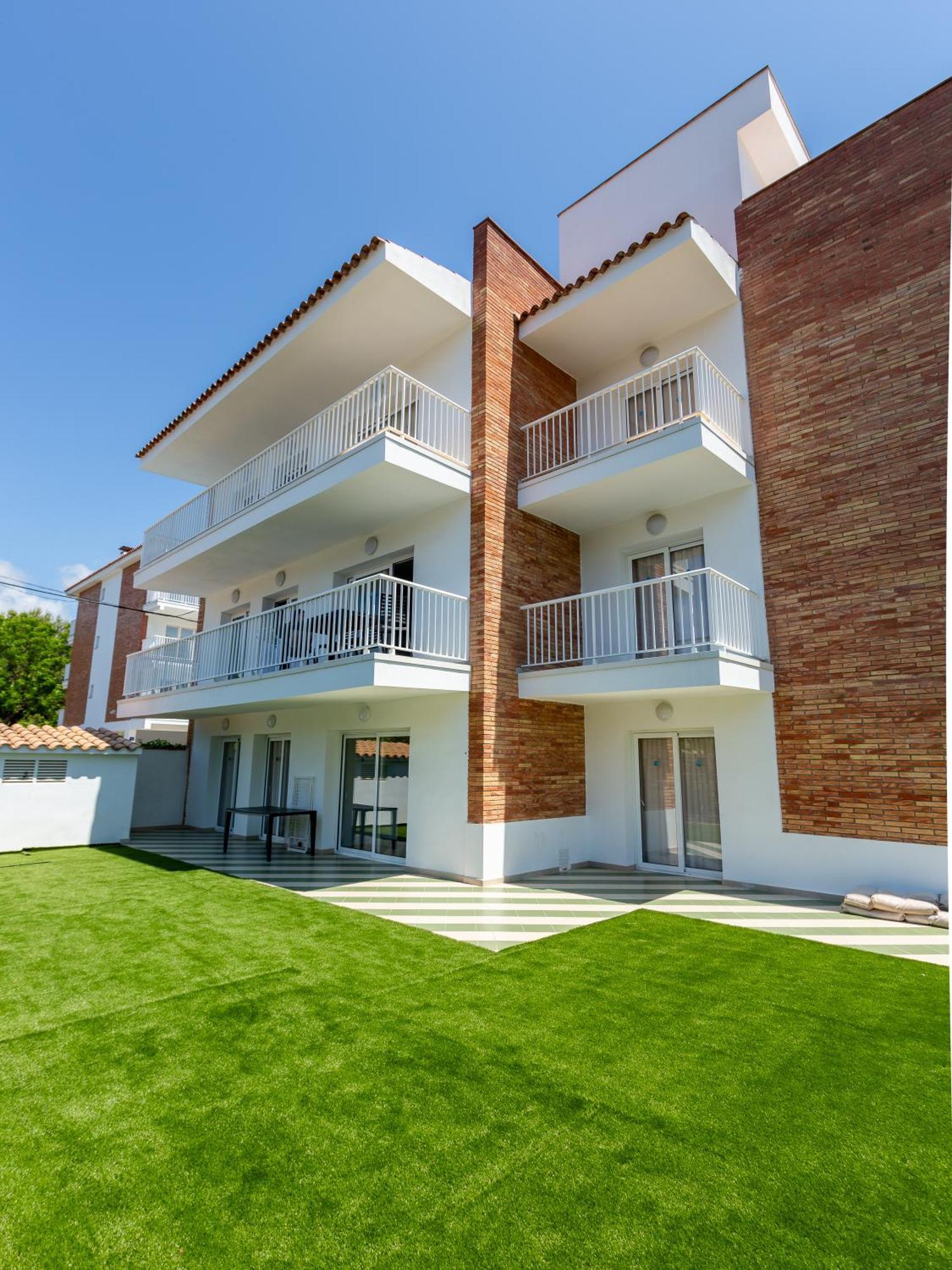 Apartamentos Sunway Arizona Sitges Bagian luar foto