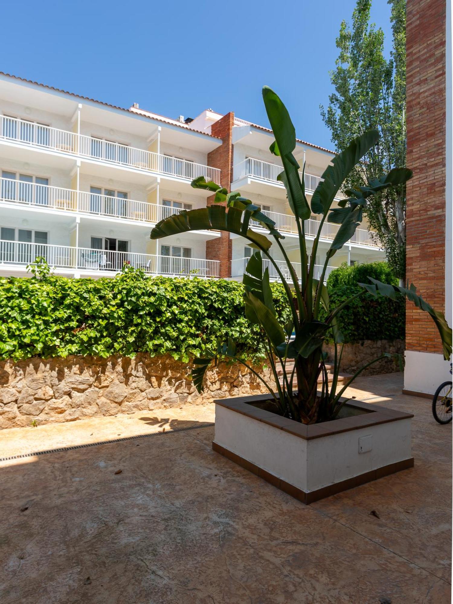 Apartamentos Sunway Arizona Sitges Bagian luar foto